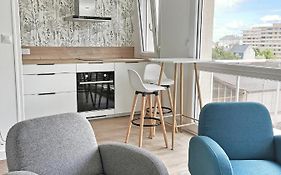 Appartement lumineux avec balcon et parking