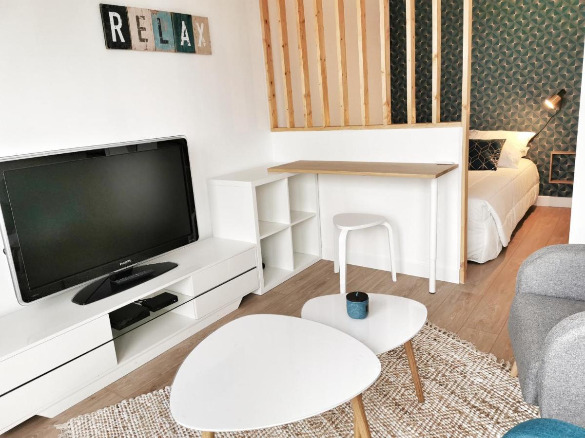 Appartement lumineux avec balcon et parking Cherbourg-en-Cotentin Extérieur photo